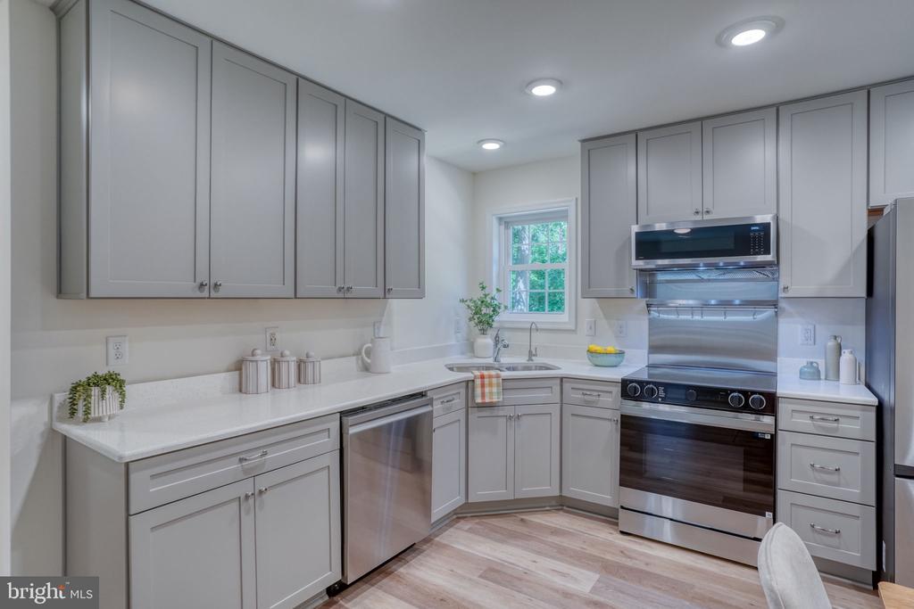 240 MERGANSER DRIVE