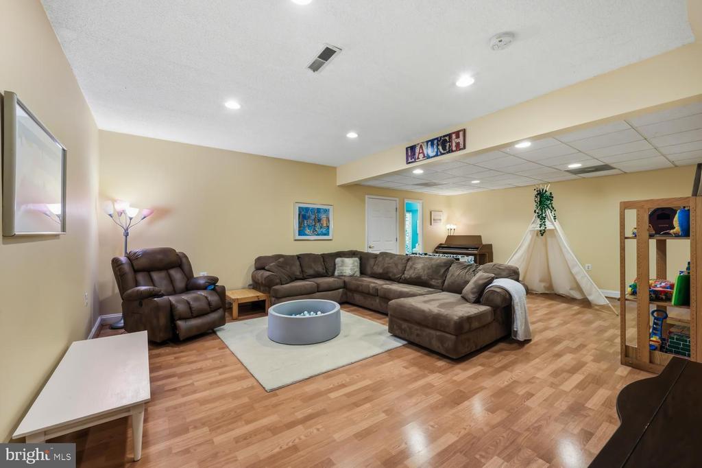 127 PLEASANT SPRINGS DRIVE