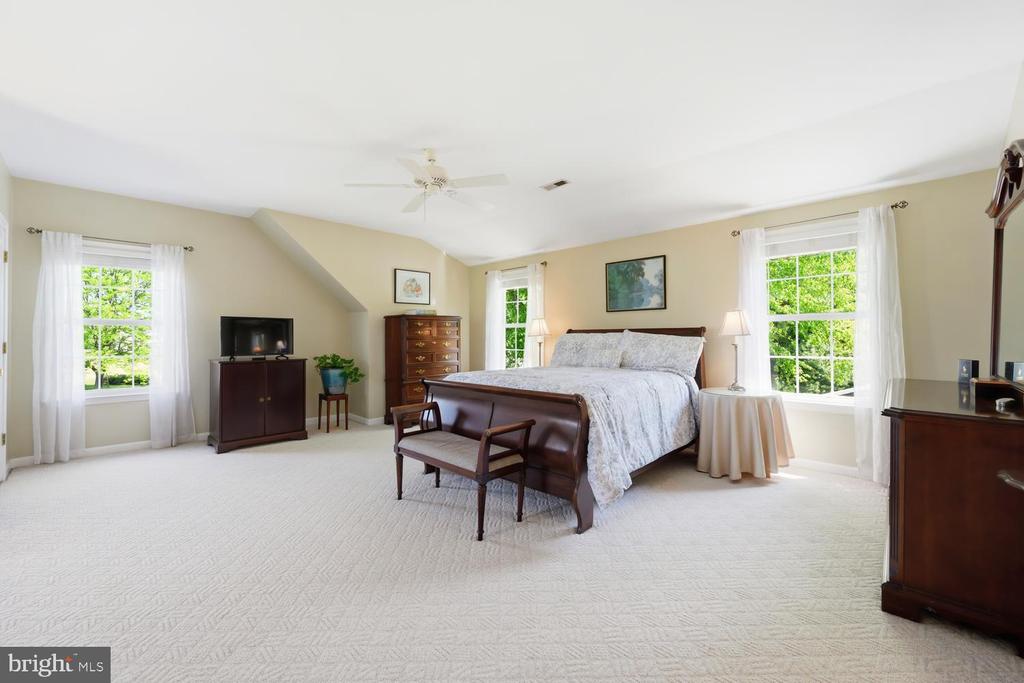 127 PLEASANT SPRINGS DRIVE