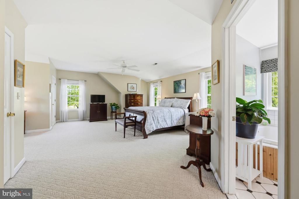 127 PLEASANT SPRINGS DRIVE