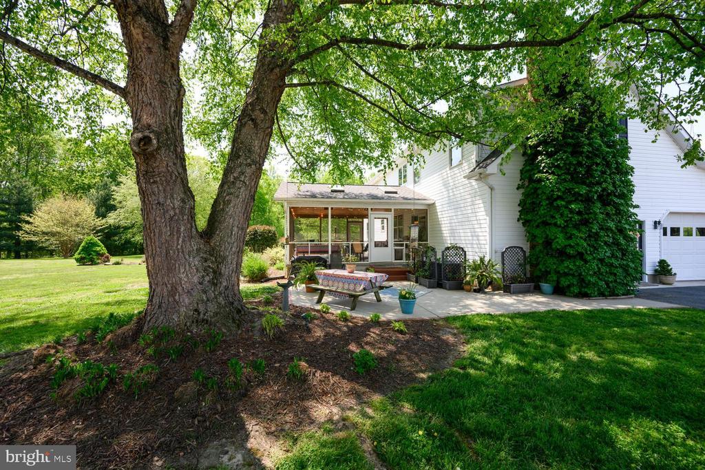 127 PLEASANT SPRINGS DRIVE
