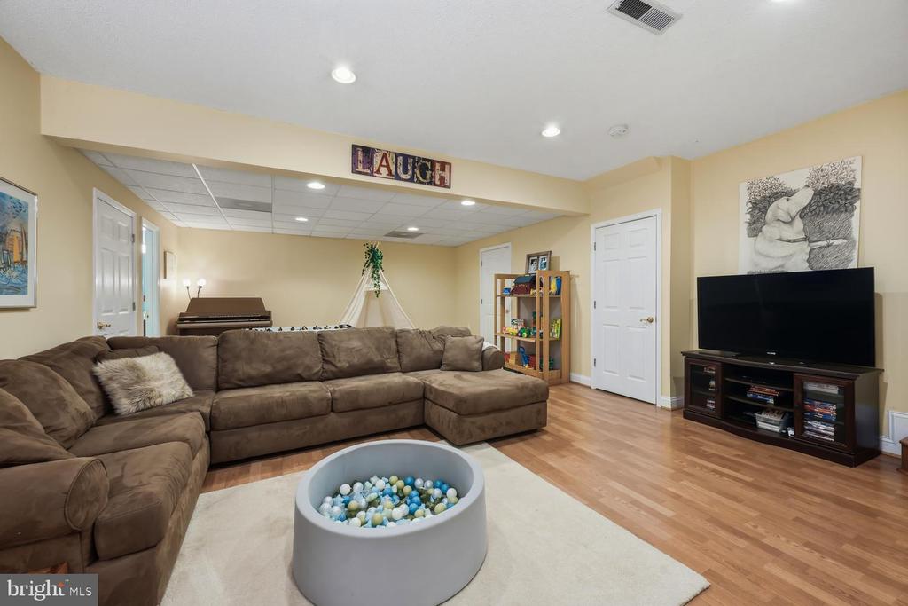 127 PLEASANT SPRINGS DRIVE