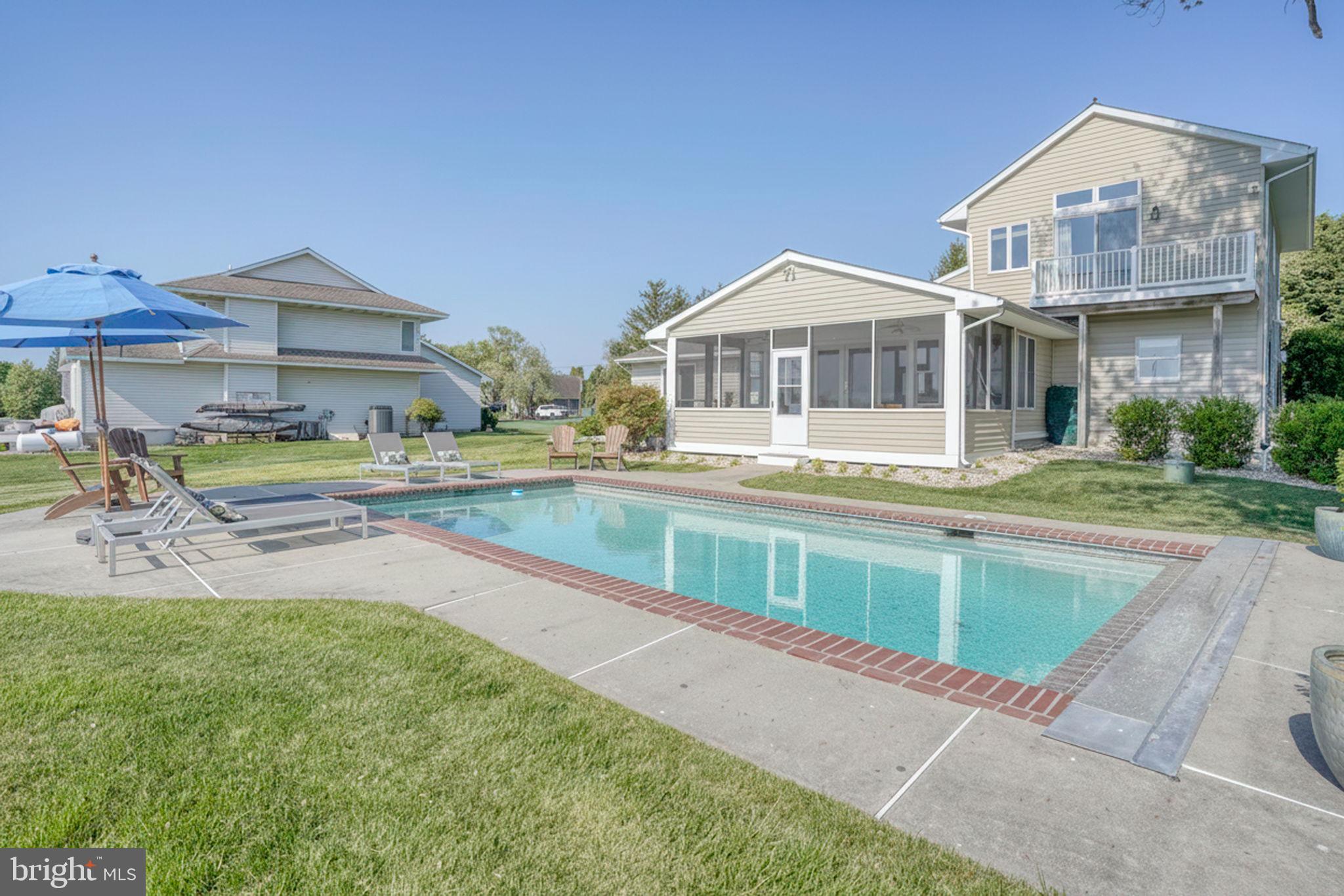 115 CONGRESSIONAL DRIVE