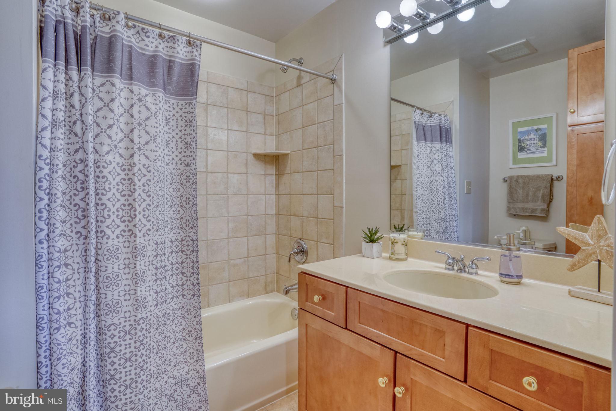 115 CONGRESSIONAL DRIVE