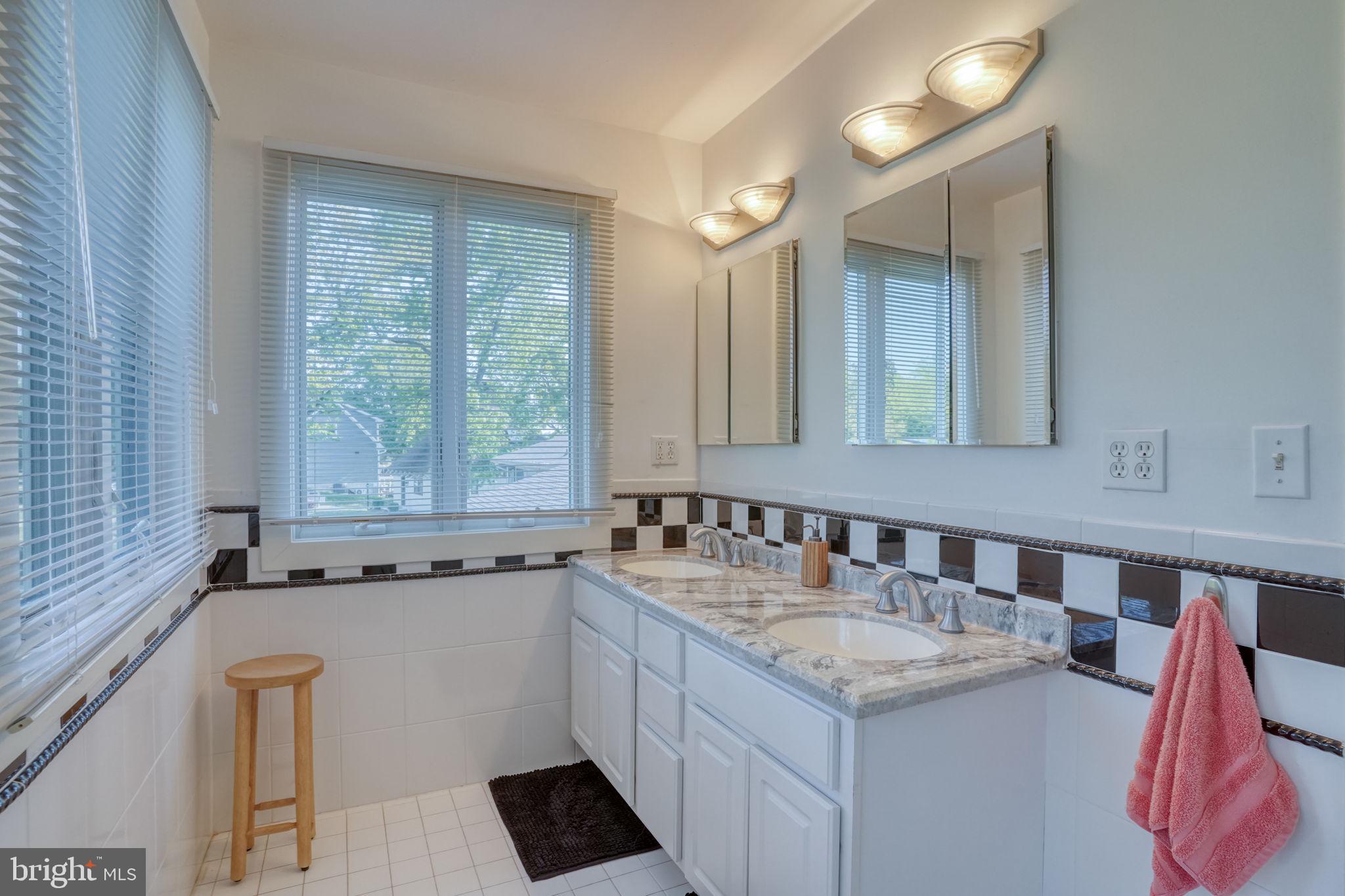 115 CONGRESSIONAL DRIVE