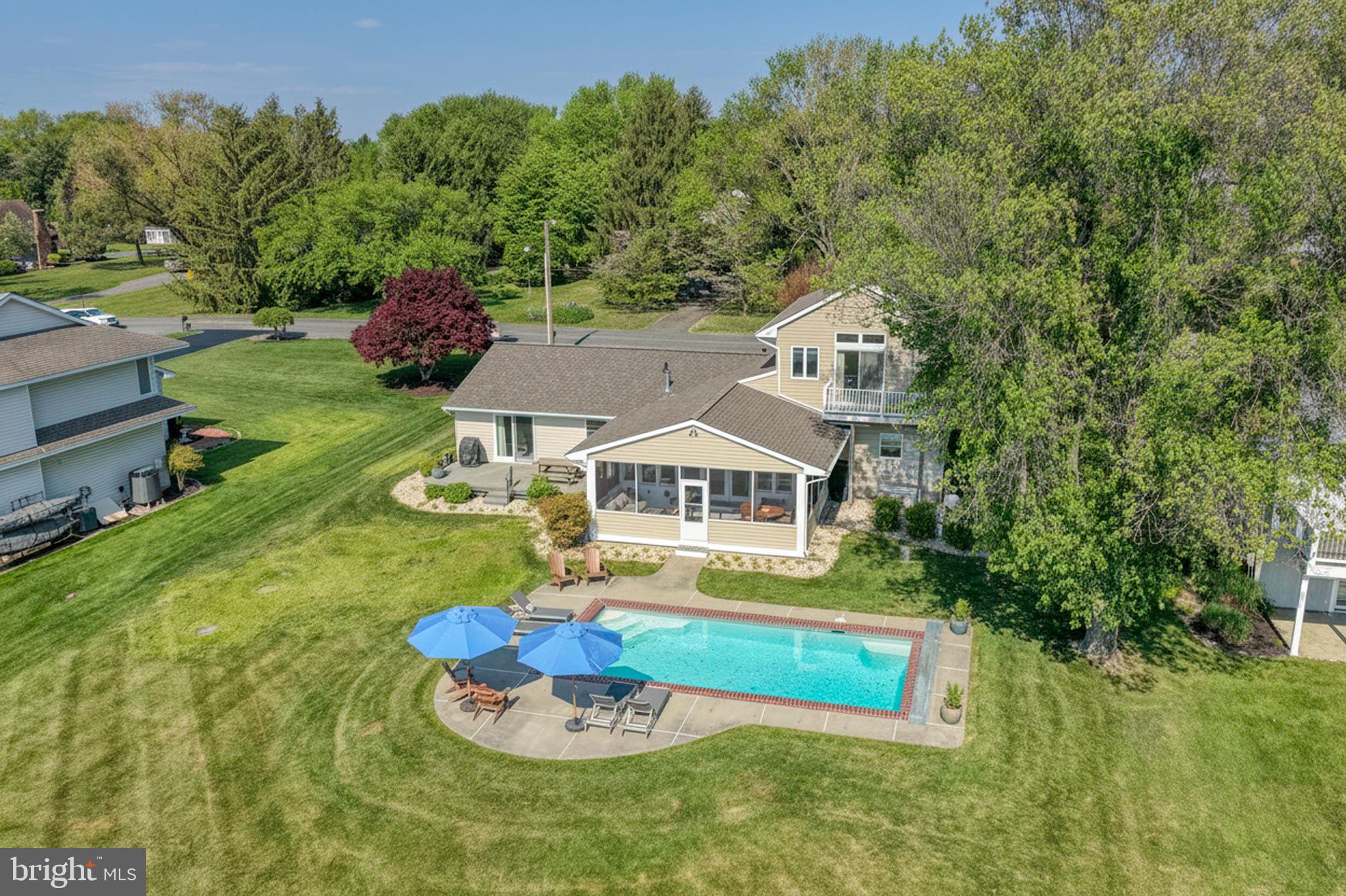 115 CONGRESSIONAL DRIVE