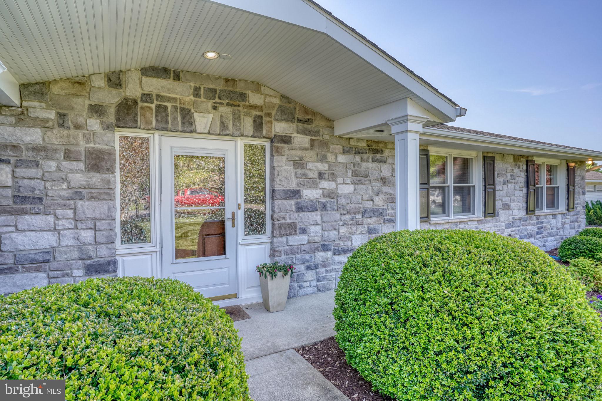 115 CONGRESSIONAL DRIVE