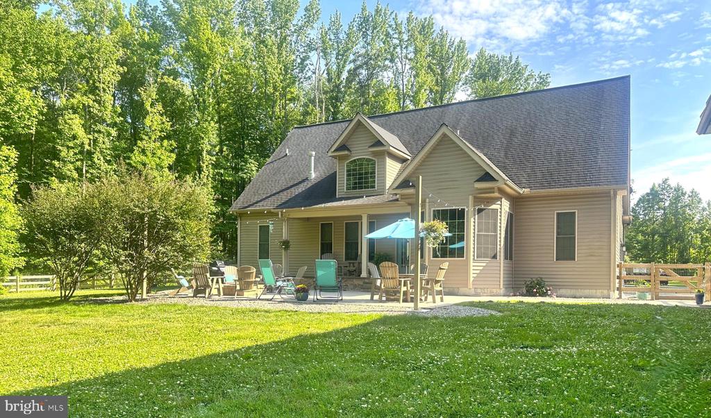 702 COON BOX ROAD