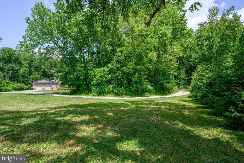 702 COON BOX ROAD