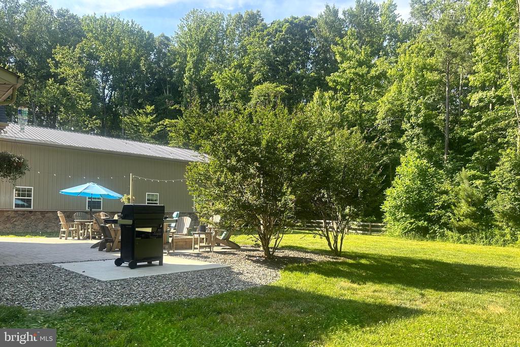 702 COON BOX ROAD