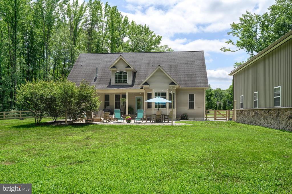 702 COON BOX ROAD