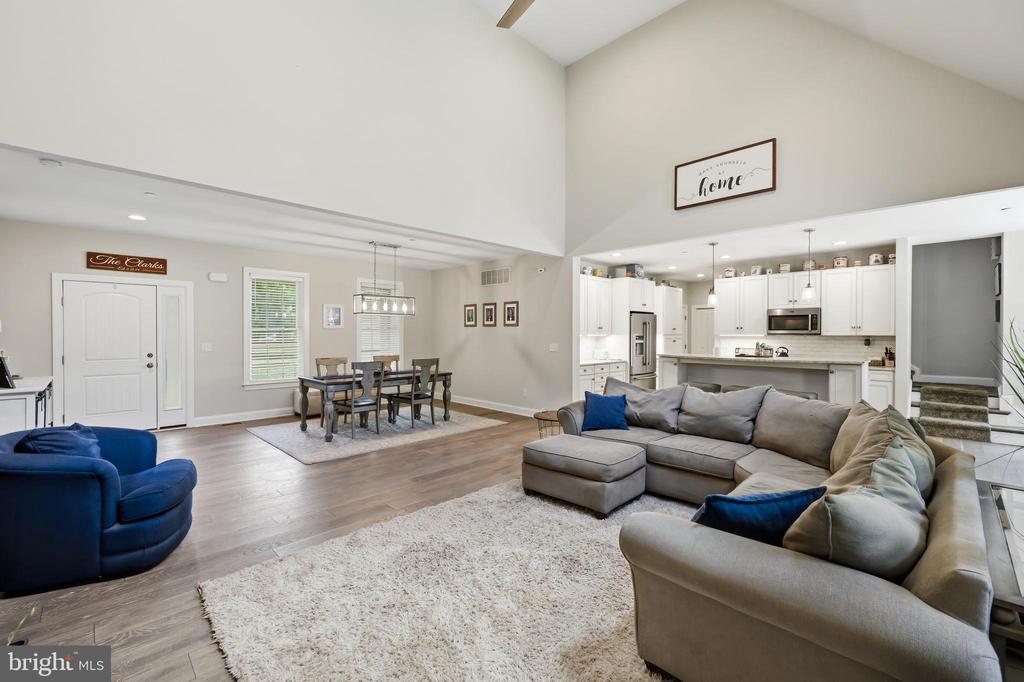 702 COON BOX ROAD