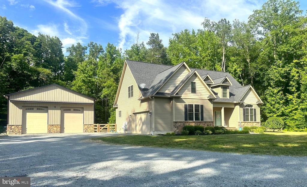 702 COON BOX ROAD