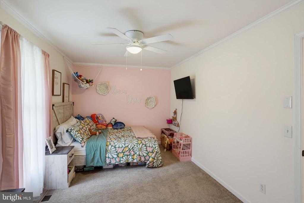 123 HEATH ROAD