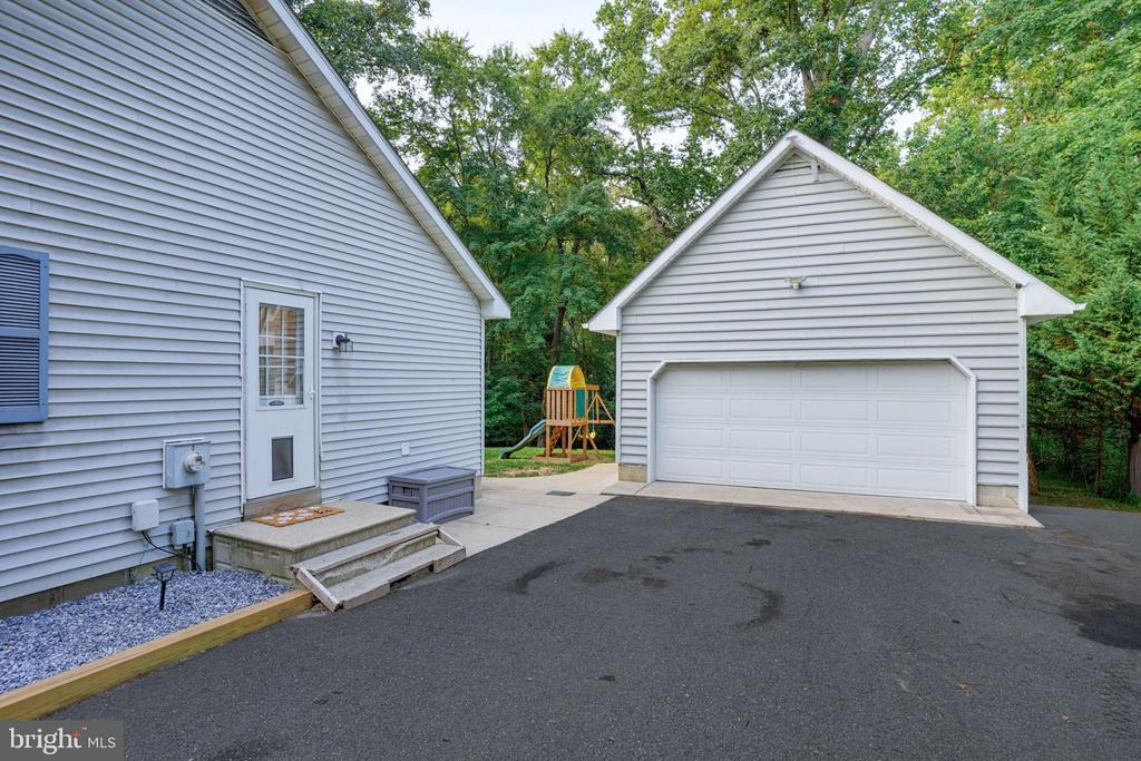 123 HEATH ROAD