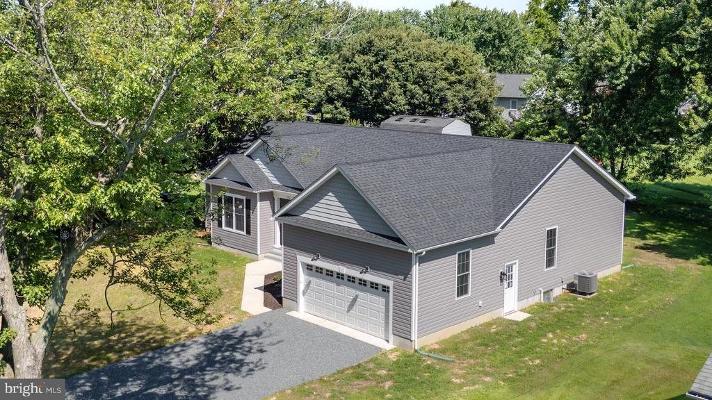 132 CHESAPEAKE ESTATES DRIVE