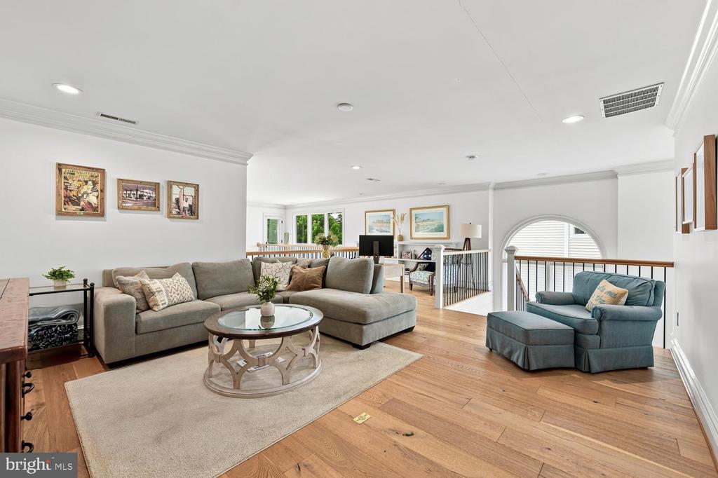 1717 HARBOR DRIVE