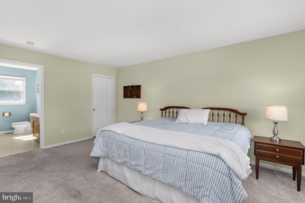 201 WINCHESTER DRIVE