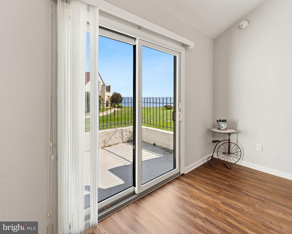 12 QUEEN ANNE WAY Unit: J