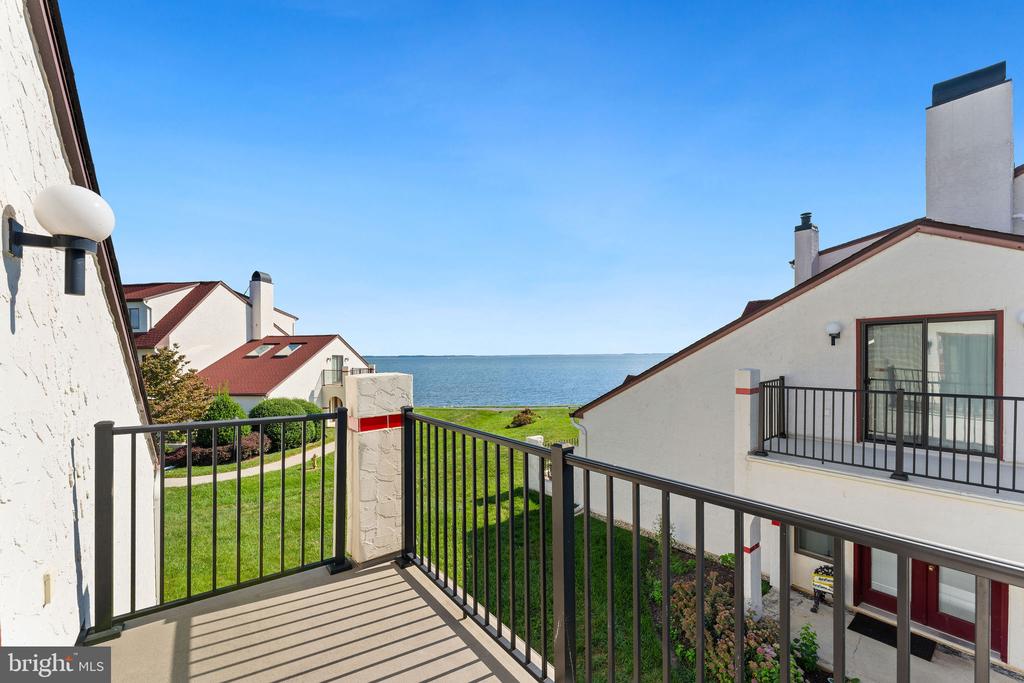 12 QUEEN ANNE WAY Unit: J