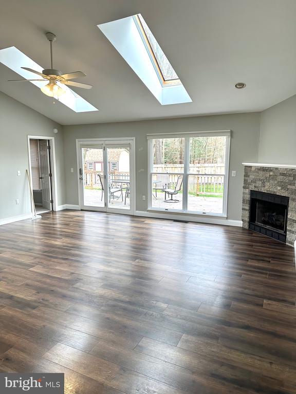 29289 PIN OAK WAY