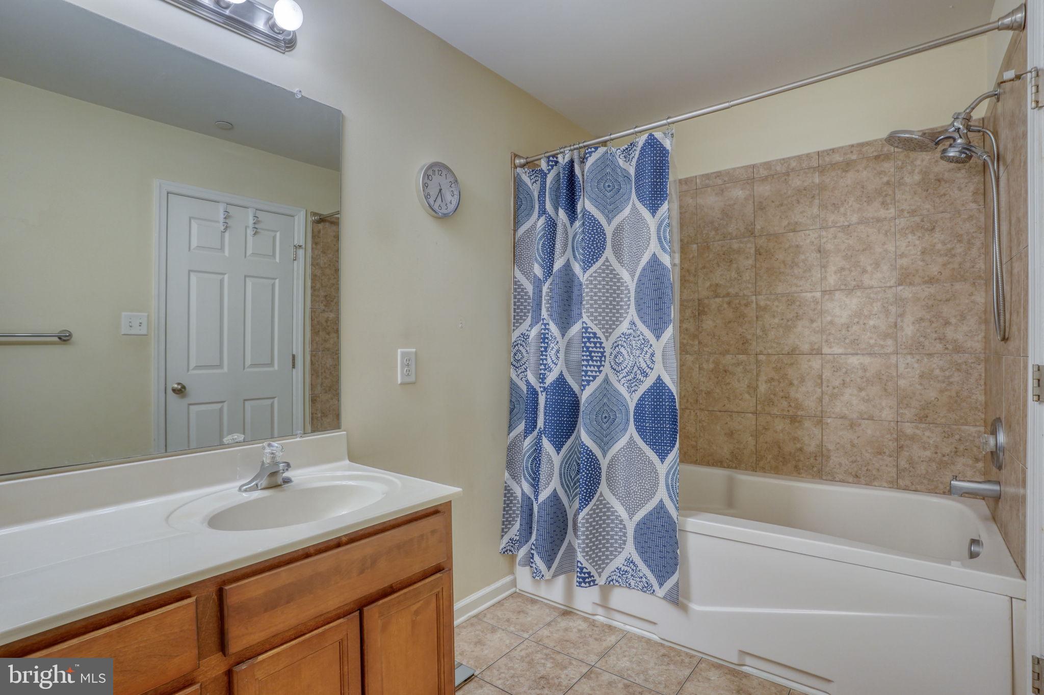 29809 CAPTAIN ADAMOUSKI STREET 15A