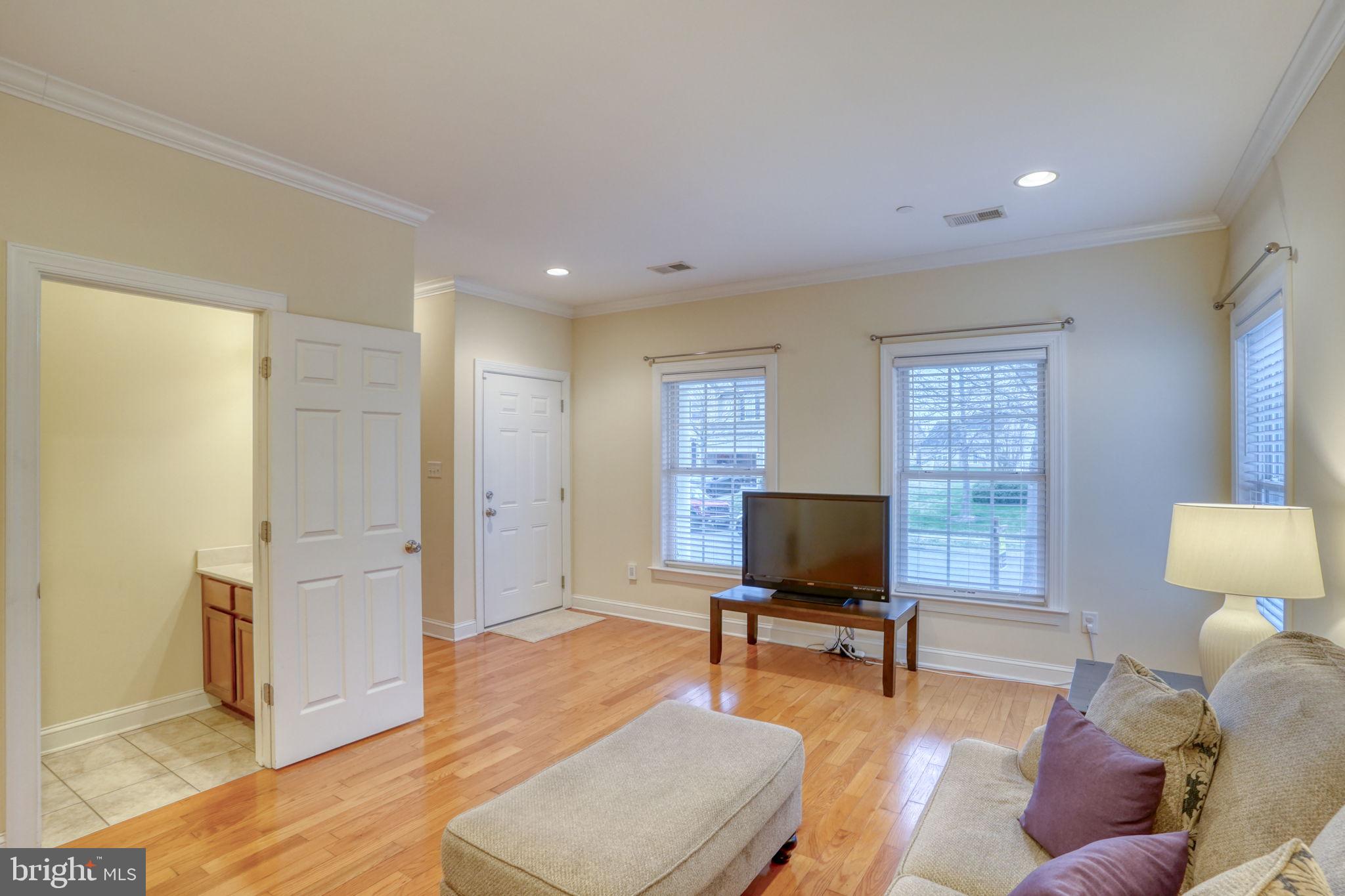 29809 CAPTAIN ADAMOUSKI STREET 15A