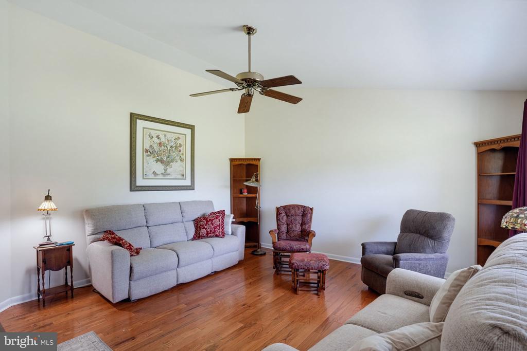 12690 PEACH LANE