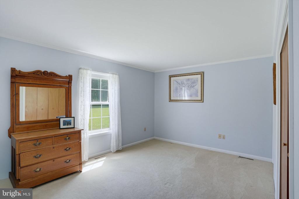 12690 PEACH LANE