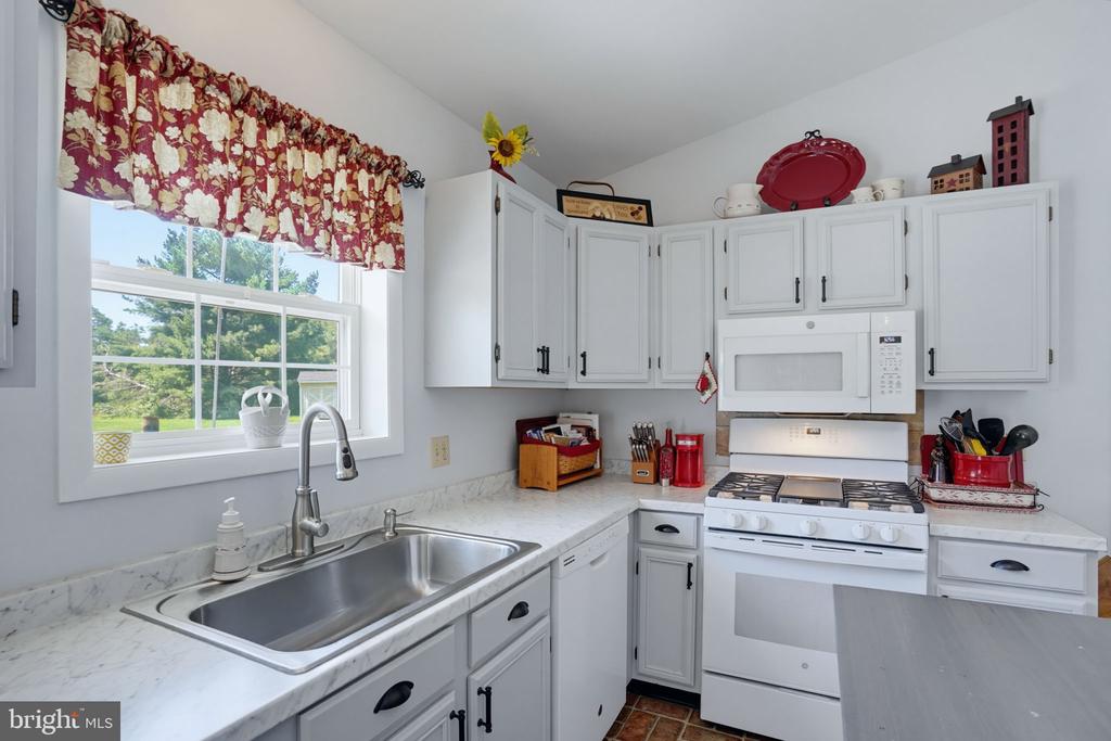12690 PEACH LANE