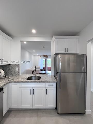 7732 Camino Real # 402