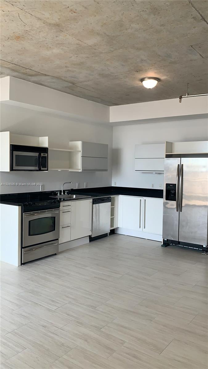 690 SW 1st Ct # 2725