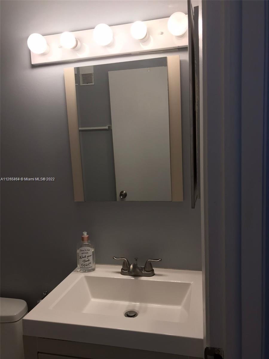 770 Claughton Island Dr # 25 Unit: PH-25