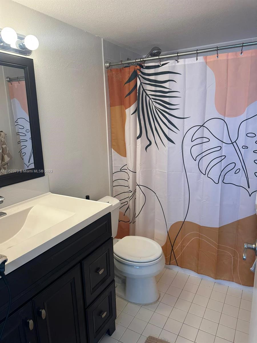 770 Claughton Island Dr # 2114