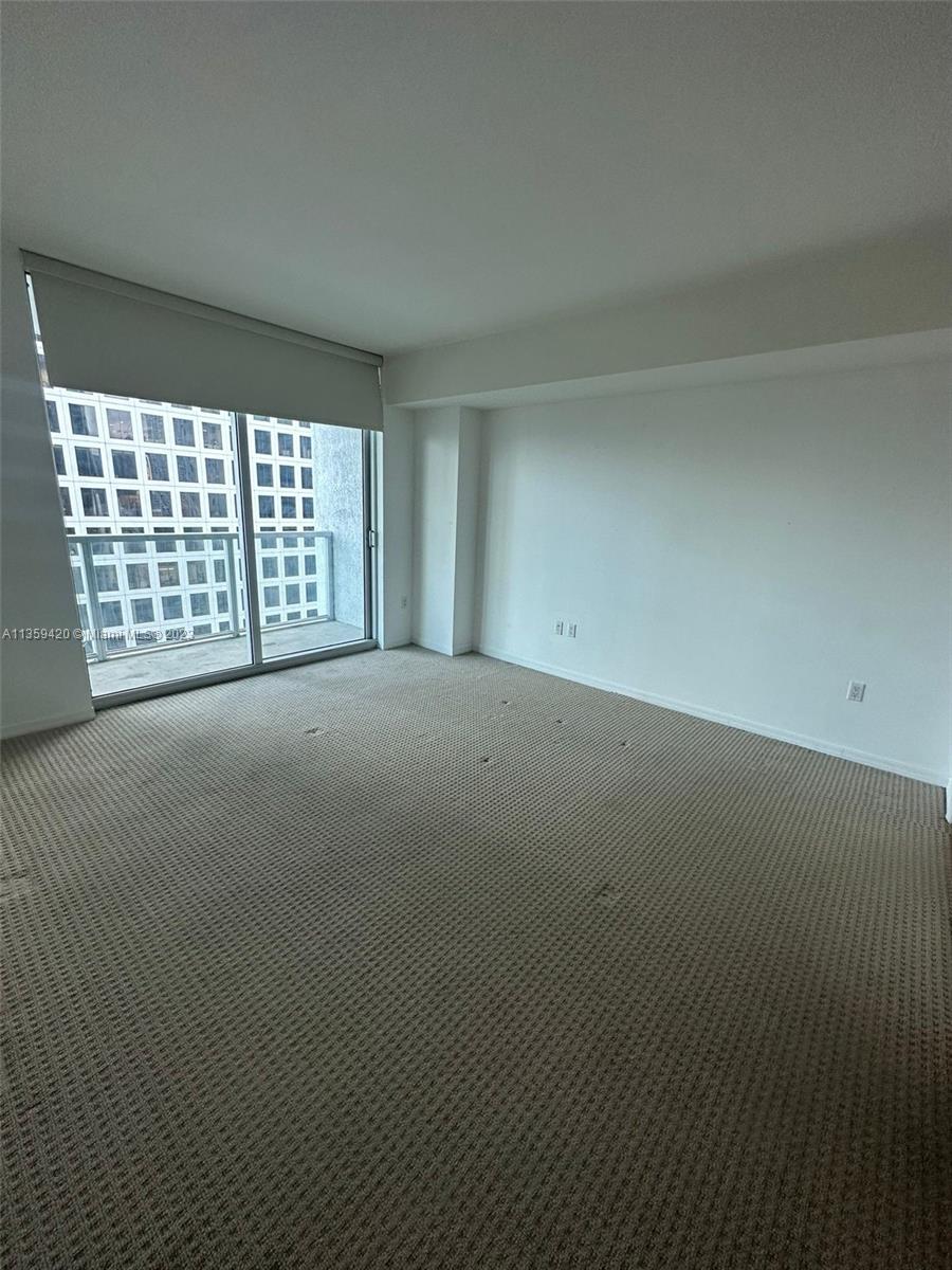 500 Brickell Ave # 2704