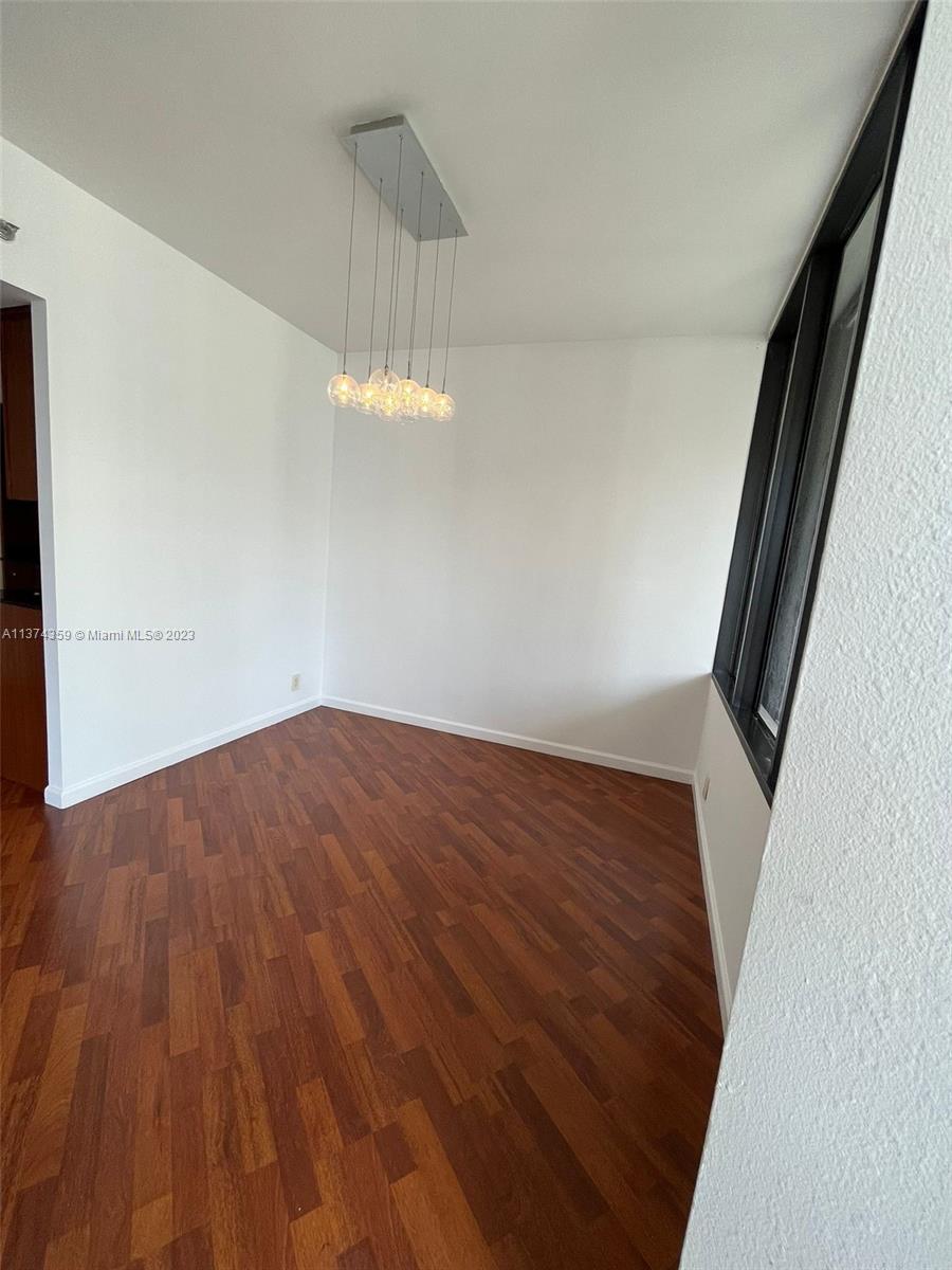 520 Brickell Key Dr # A1400