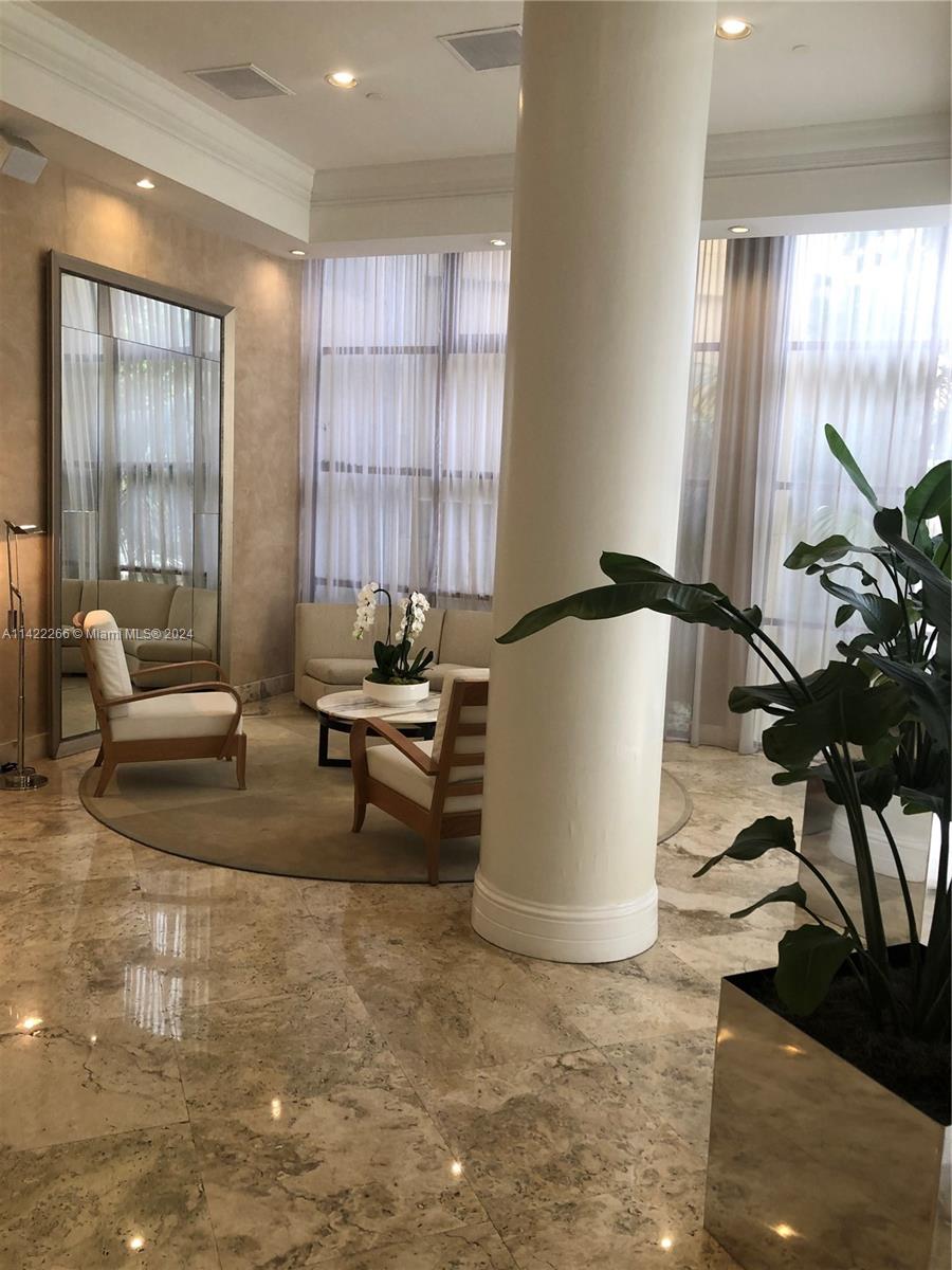 770 Claughton Island Dr # 1504