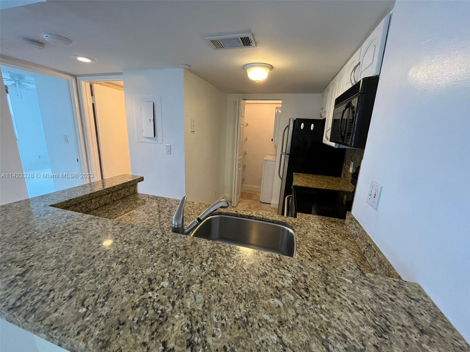 770 Claughton Island Dr # 413