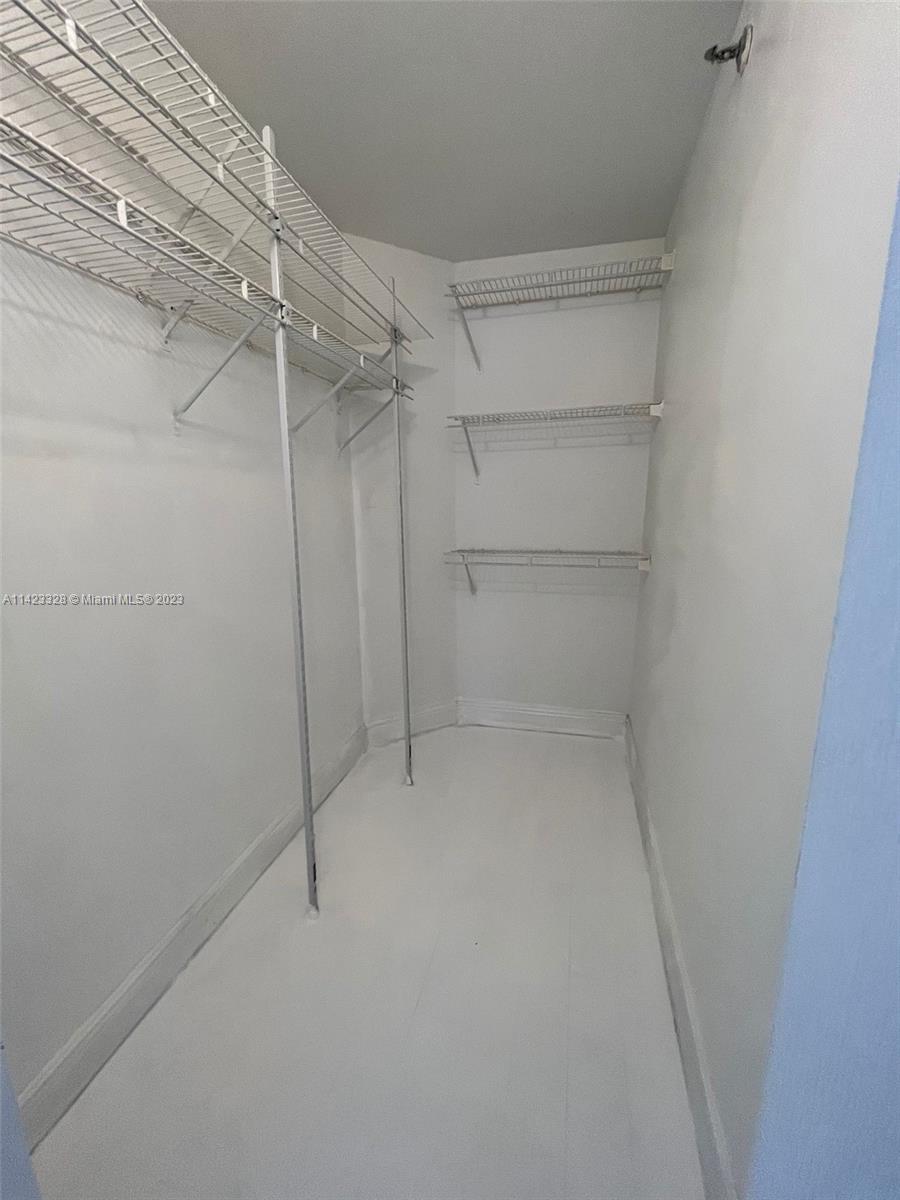 770 Claughton Island Dr # 413