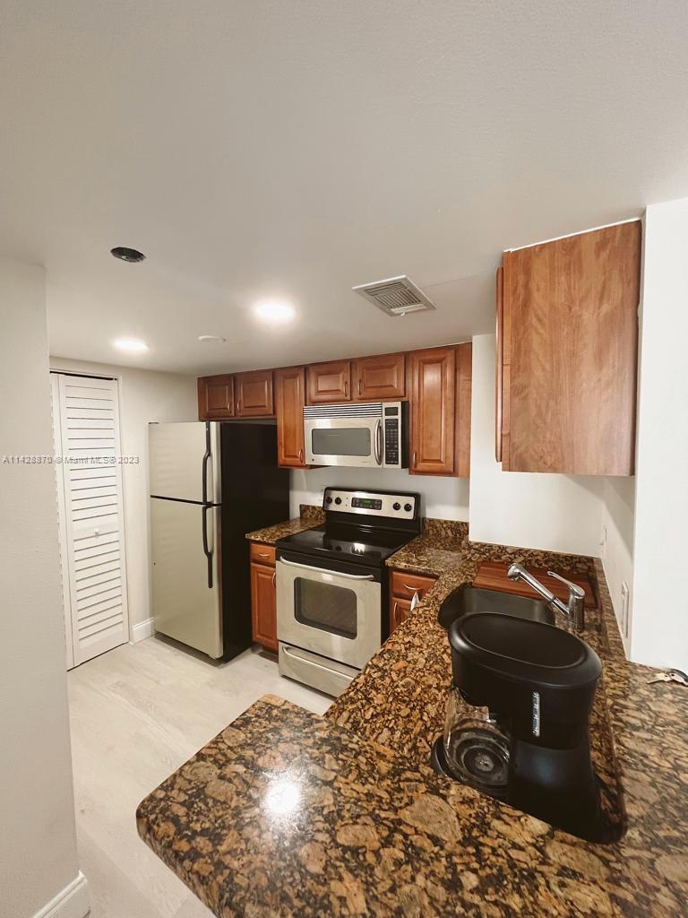 770 Claughton Island Dr # 812