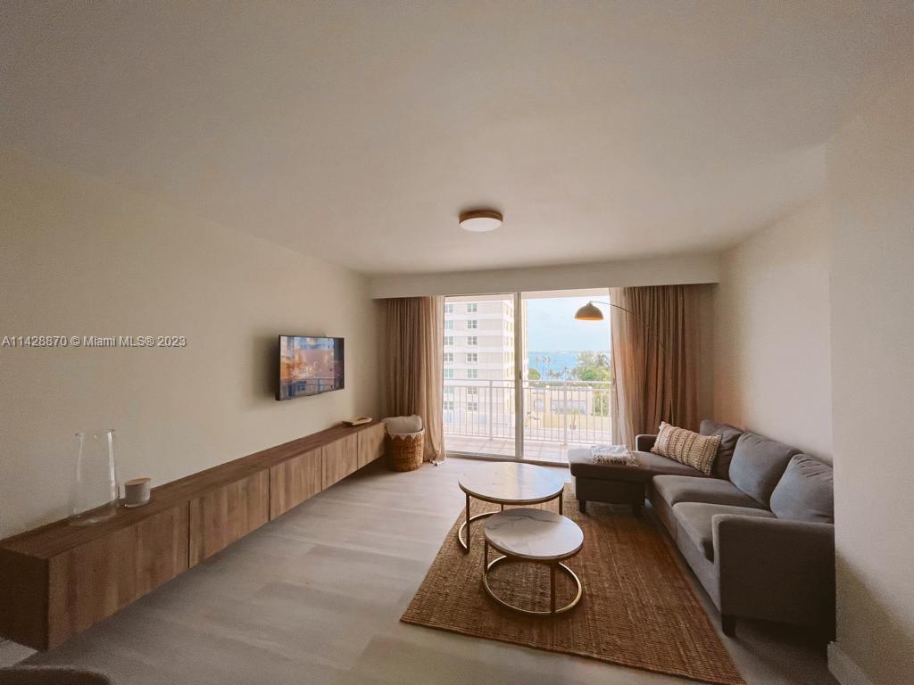 770 Claughton Island Dr # 812