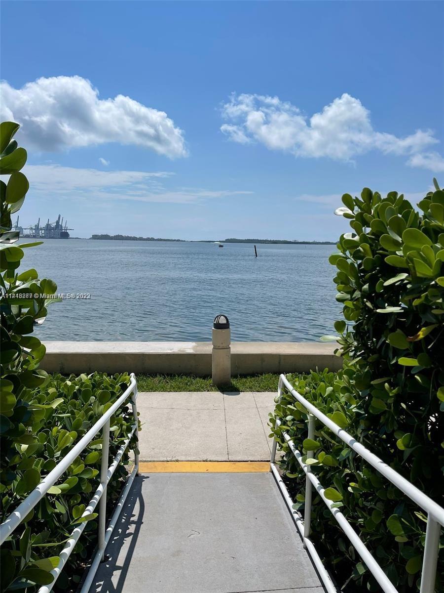 770 Claughton Island Dr # 19 Unit: PH-19