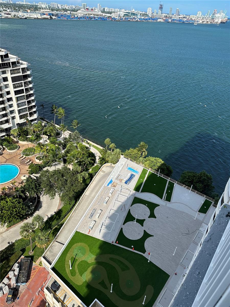 770 Claughton Island Dr # 19 Unit: PH-19