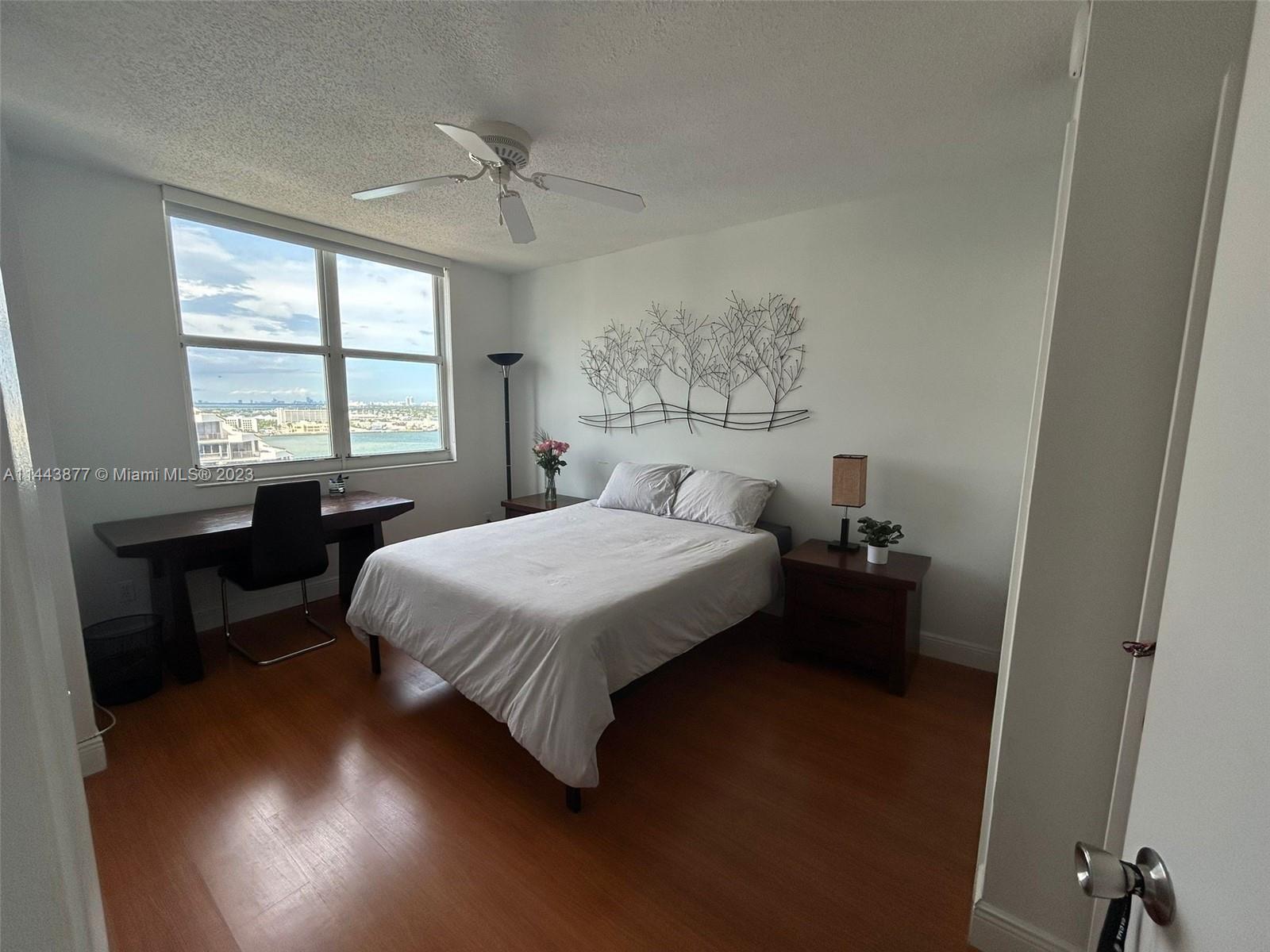 770 Claughton Island Dr # 19 Unit: PH-19