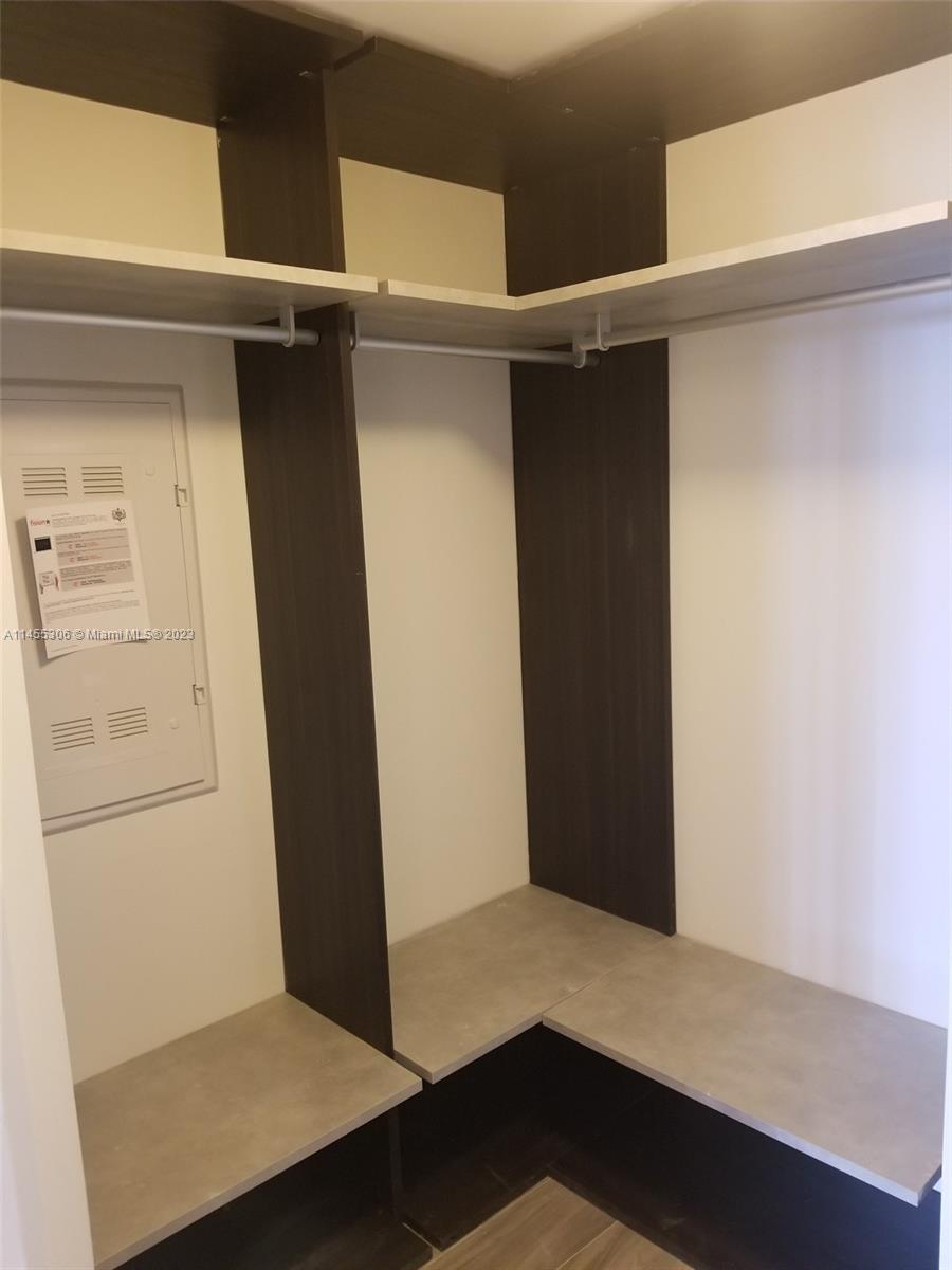 801 S MIAMI AVE Unit: 1610