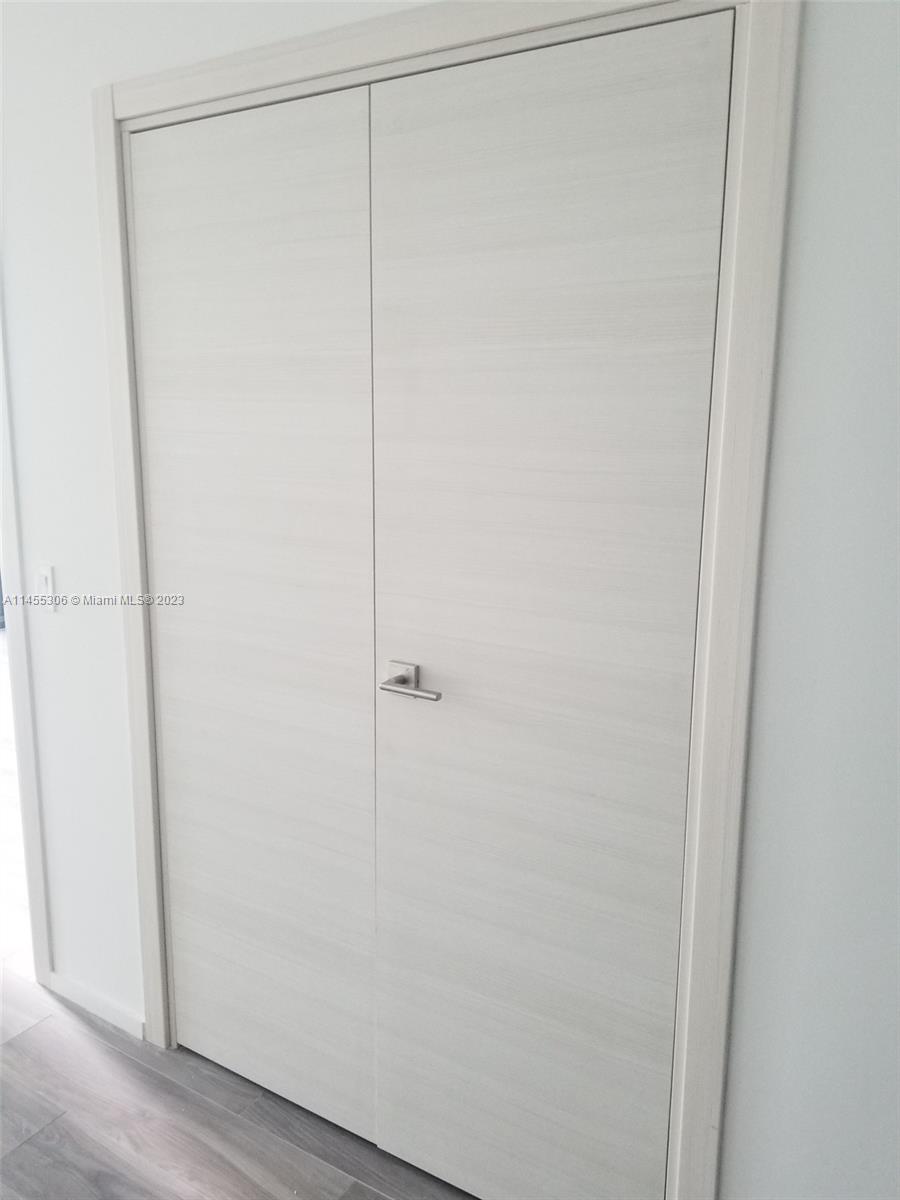 801 S MIAMI AVE Unit: 1610