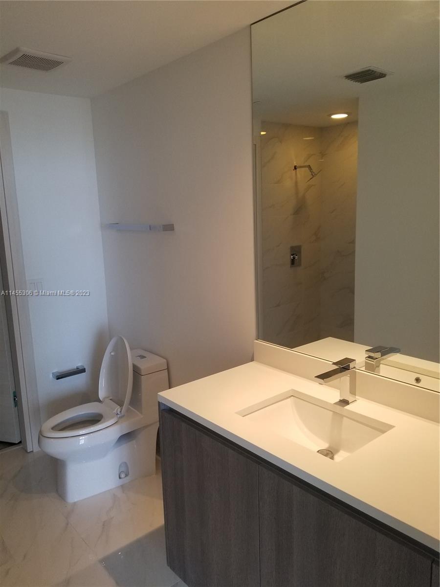 801 S MIAMI AVE Unit: 1610