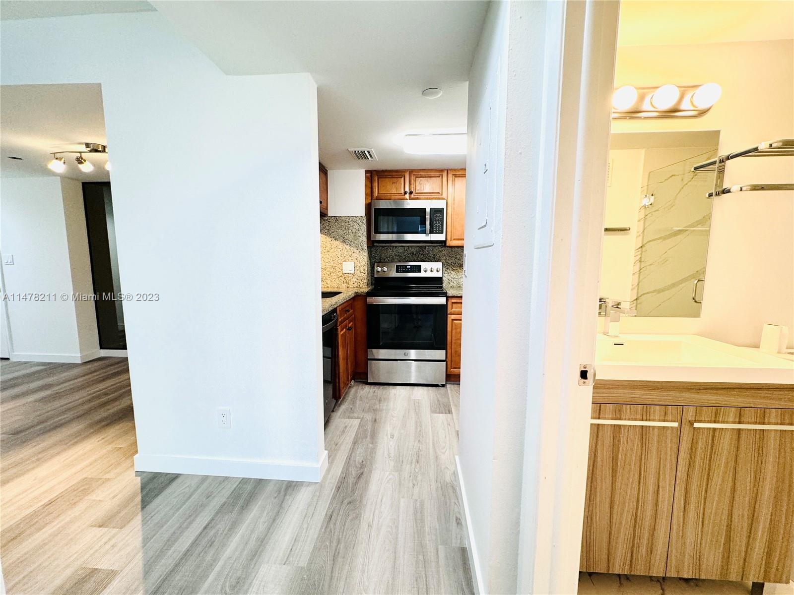 770 Claughton Island Dr # 803