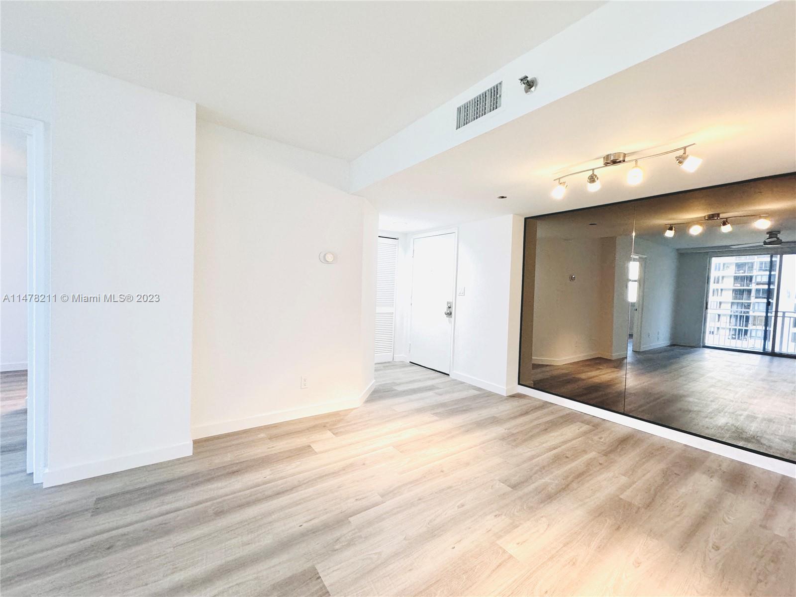 770 Claughton Island Dr # 803