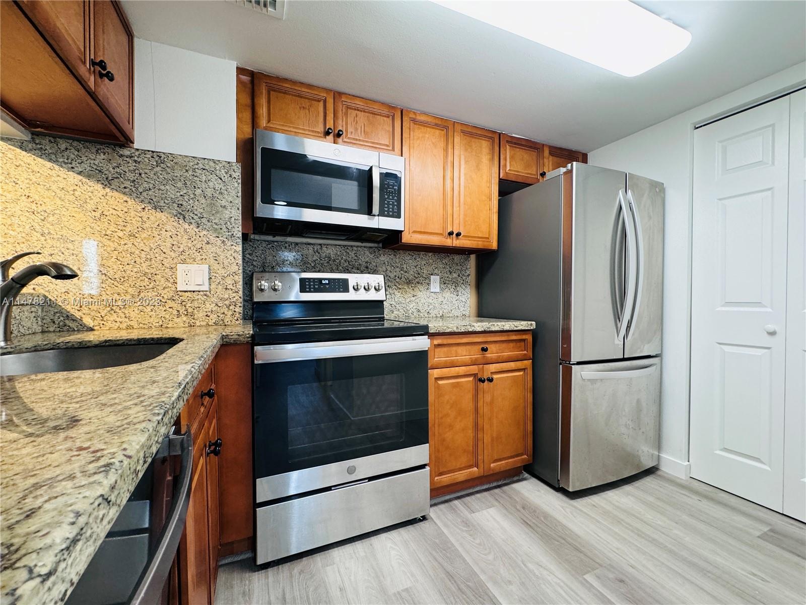 770 Claughton Island Dr # 803